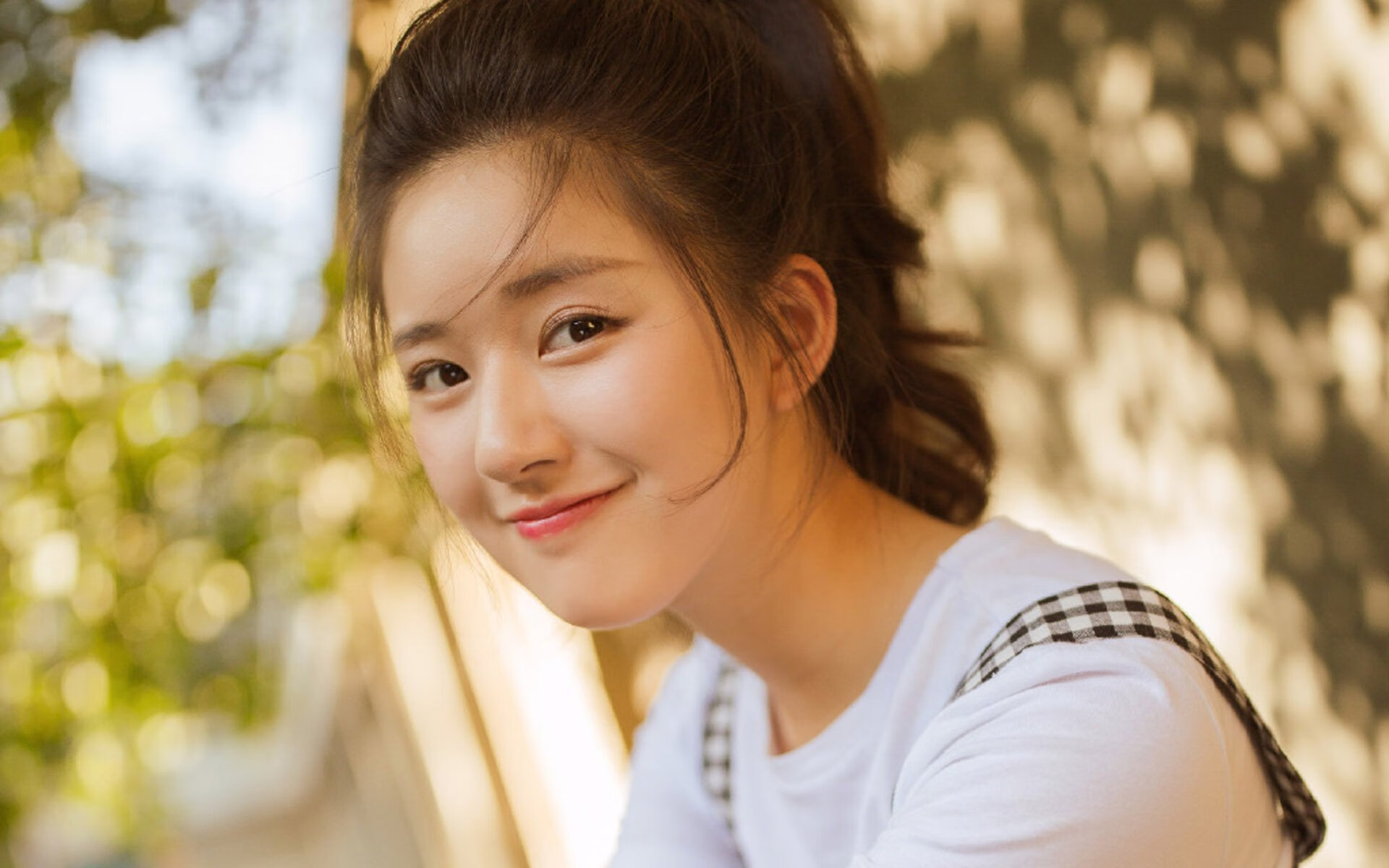 kaiyun.com-德国男子110米栏选手在预赛中表现出色，晋级半决赛，德国百米运动员